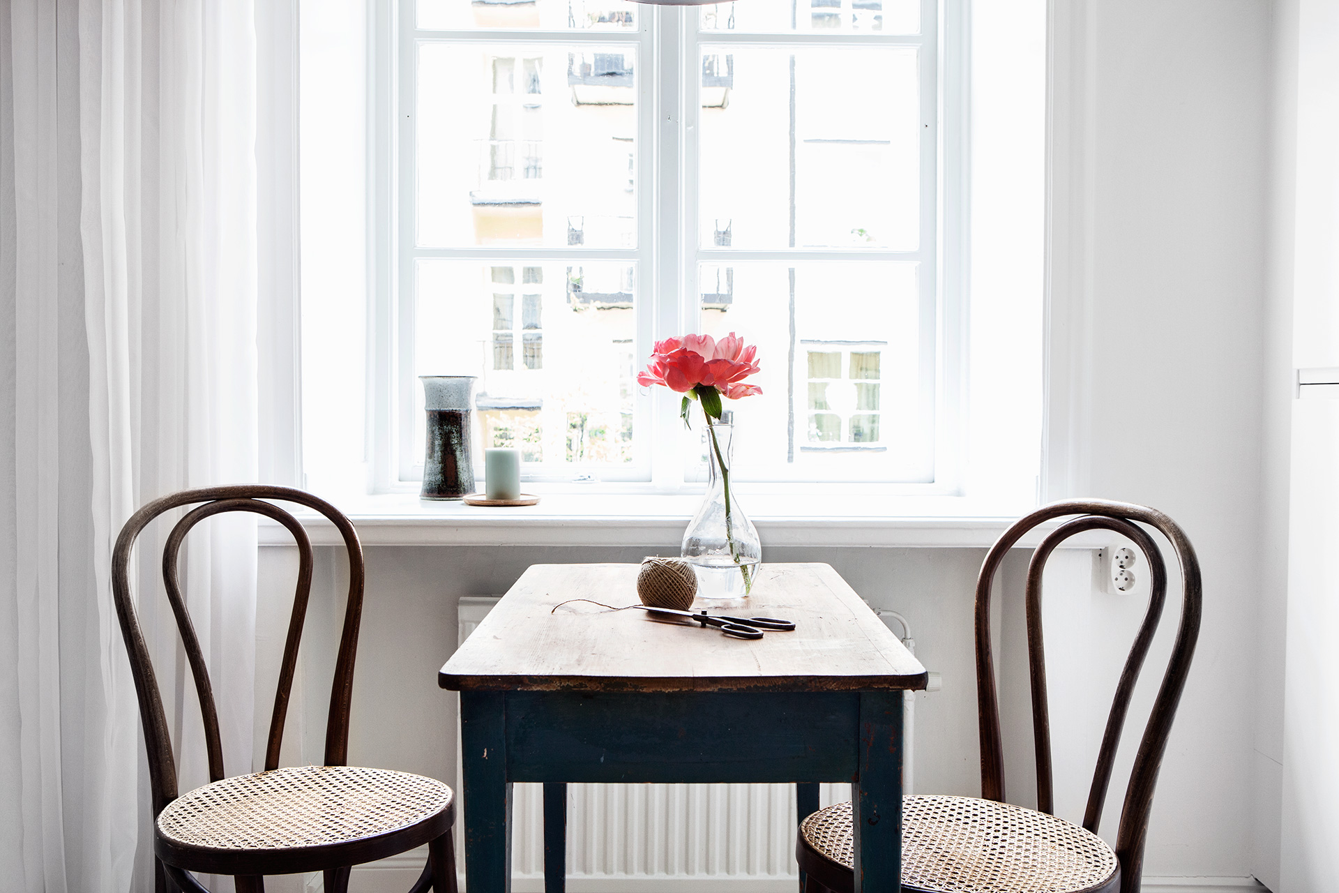 Fijne kleine woonkamer met open keuken