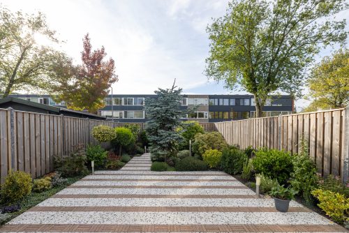 hardhouten schuttingen natuurlijke tuin