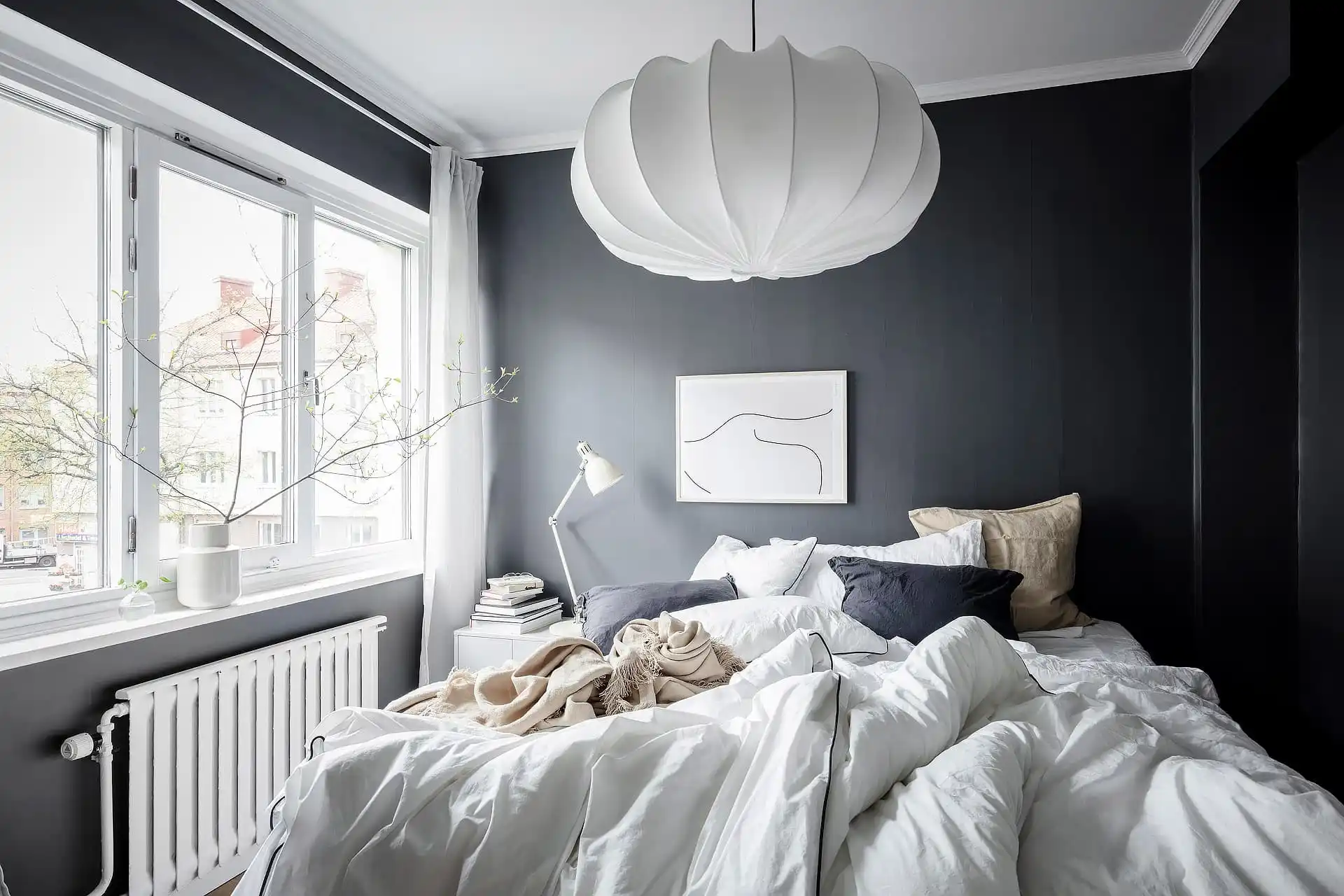 slaapkamer muurkleur inspiratie donkerblauw